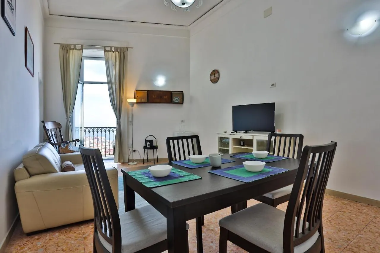 New Start Panoramic Apartment Naples